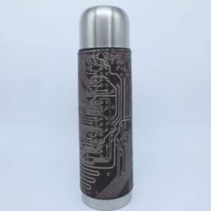 Thermos marron foncé et argent